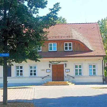 Landgasthof Askanien Πανδοχείο *